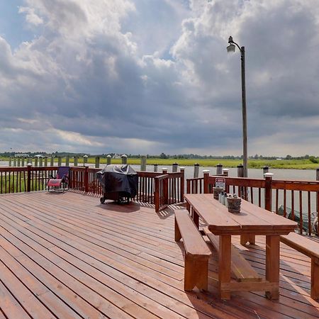 Oceanfront Milford Home With View And Boat Access ภายนอก รูปภาพ