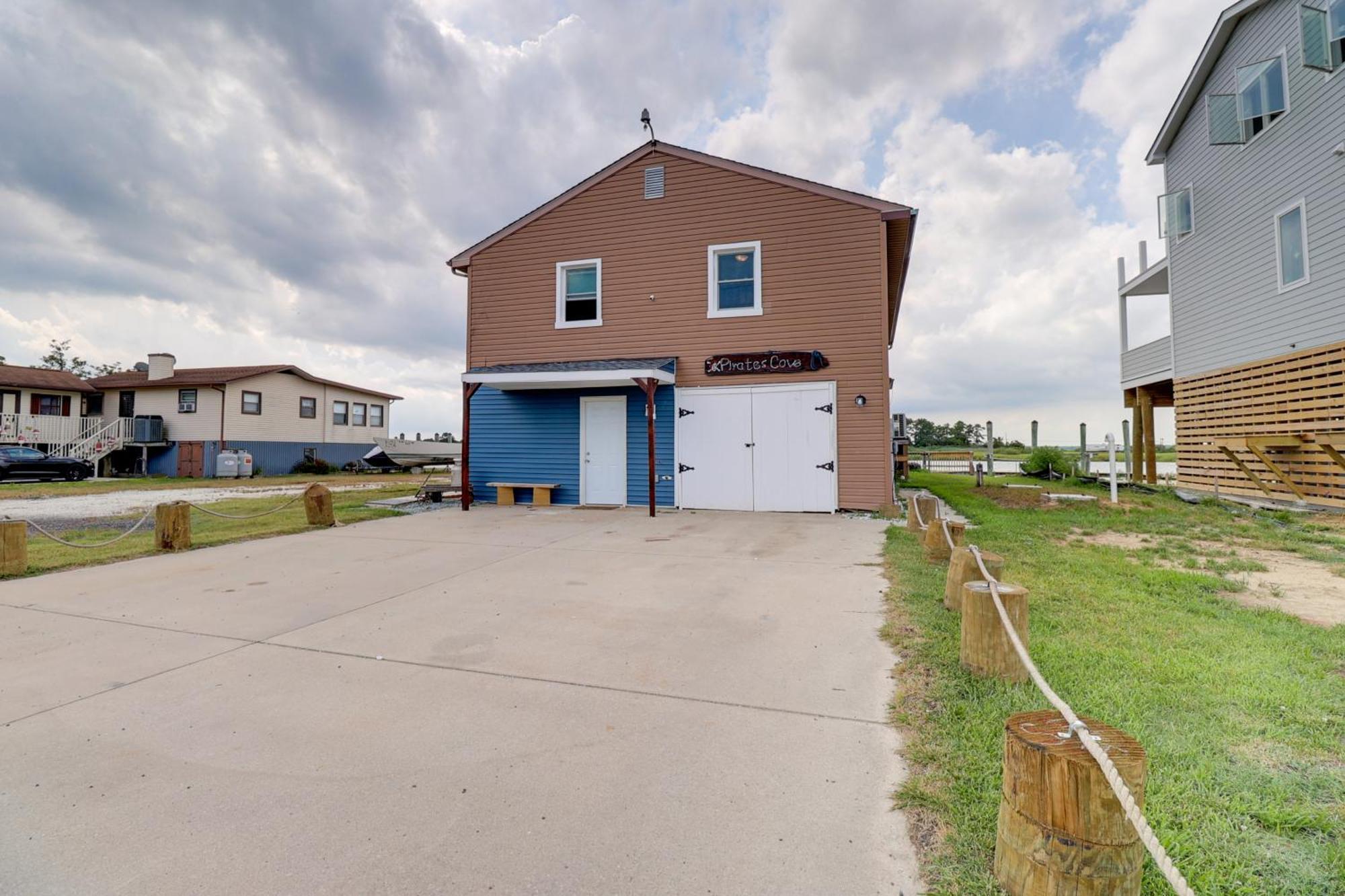Oceanfront Milford Home With View And Boat Access ภายนอก รูปภาพ